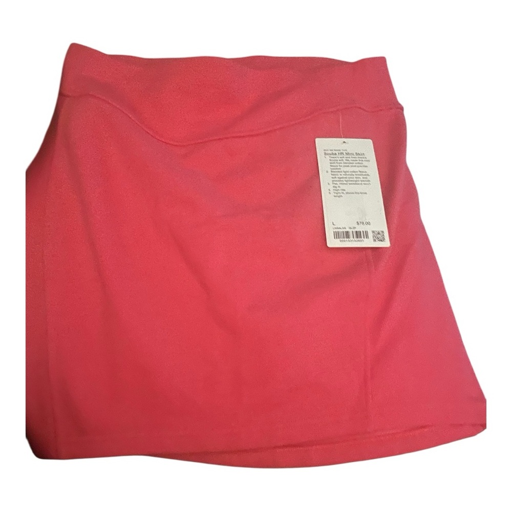Lululemon Scuba HR Mini Skirt NWT - Picture 2 of 5
